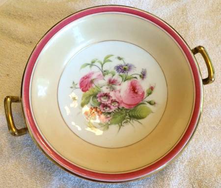 BIG100 Handled Cake Plate