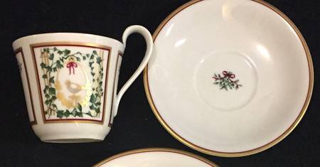 Holiday Collection Flat Cup & Saucer Set