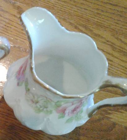 BOG158 Creamer