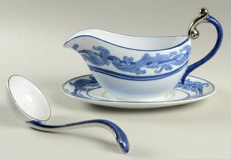 Asian Garden Gravy Boat Attached Underplate & Ladle