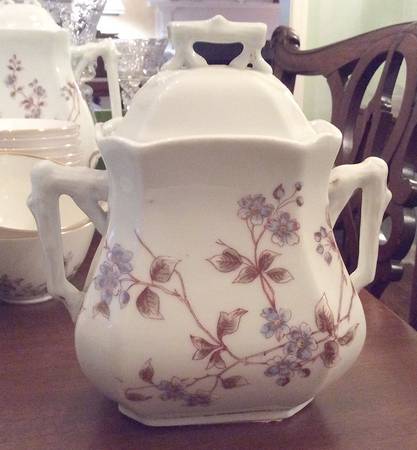BSM23 Sugar Bowl & Lid