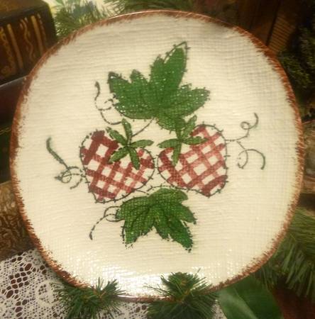 Quilted Strawberry by Blue Ridge Southern Pottery