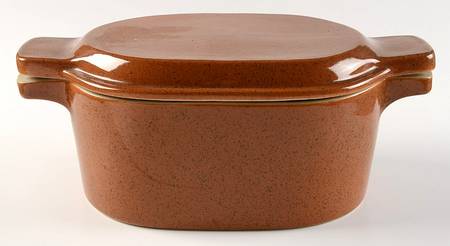 BEP18 by Bennington Potters