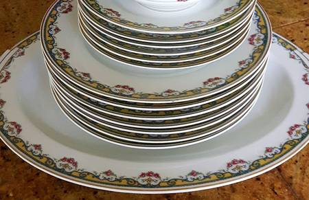 BER706 14" Oval Serving Platter