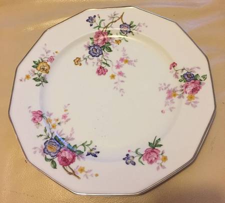 BER707 Dinner Plate