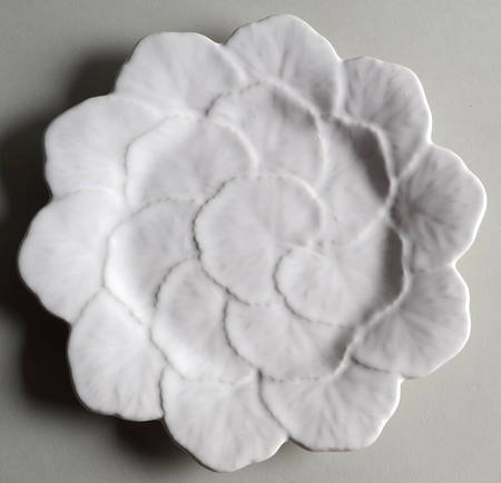 Geranium White Salad/Dessert Plate by Bordallo Pinheiro