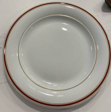 BER724 Dinner Plate