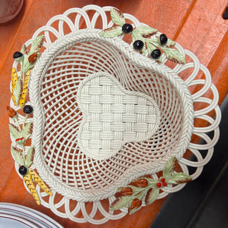 Limited Edition Giftware Autumn Leaves Basket