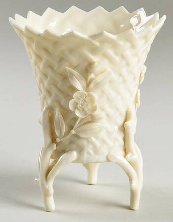 Vases 5'' Flowered Spill Vase