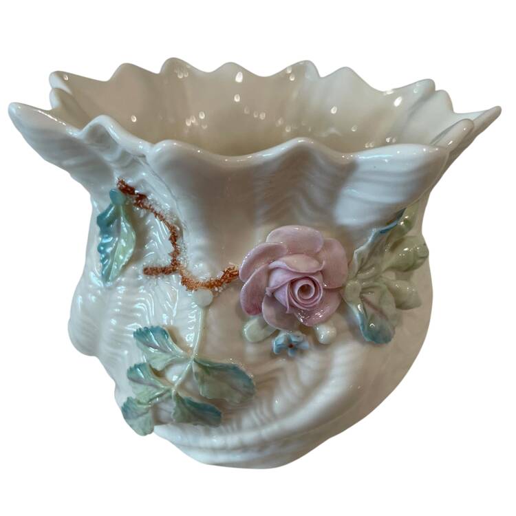 Flower Pot 2" Applied Floral Flower Pot by Belleek Pottery (Ireland)