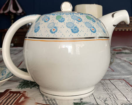 London Teapot & Lid