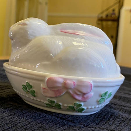 Childrens Ware-Baby Gifts 4" Egg Box & Lid