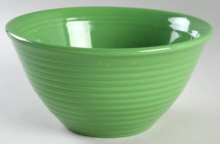 Ring Parrot Green(New, Circa 2000) 9" Mixing Bowl