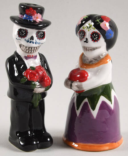 Mary DOD Figural Salt & Pepper Set