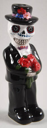 Mary DOD Figural Salt Shaker