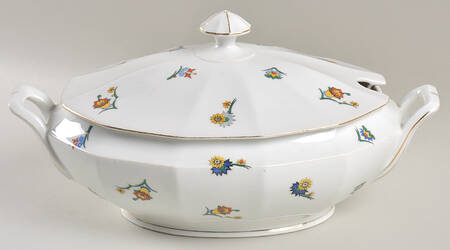 8886 Oval Covered Vegetable