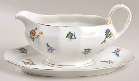 8886 Gravy Boat & Underplate