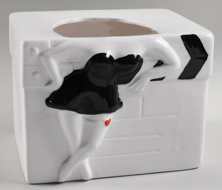 Cookie Jars Figural Cookie Jar No Lid