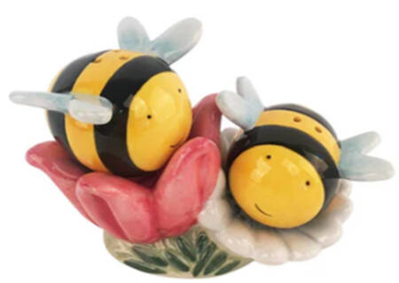 Salt & Pepper Sets Figural Salt & Pepper with Tray Set