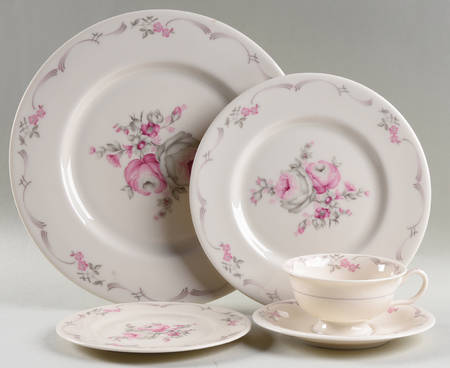 Belrose 40 Piece Estate Set