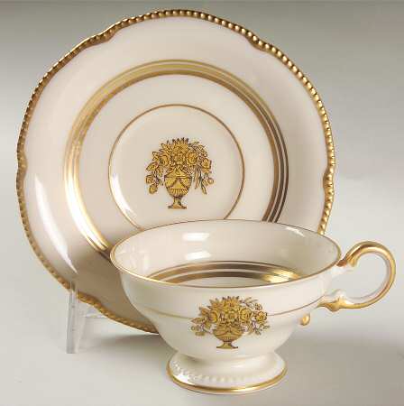 Belmont Footed Cup & Saucer Set
