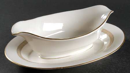 Celesta Gravy Boat with Attached Underplate