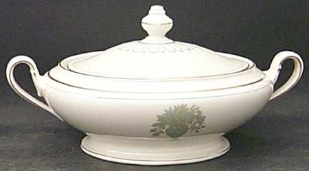 Dorset Round Covered Vegetable