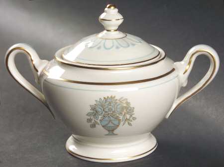 Dorset Sugar Bowl & Lid