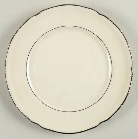 Empire (No Wreath, Platinum Trim) Salad Plate