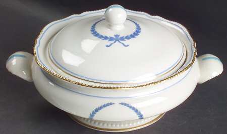 Empire (Blue Wreath, Gold Trim) Round Covered Vegetable