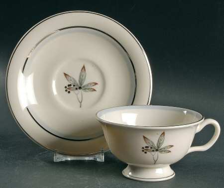 Glenwood Footed Cup & Saucer Set