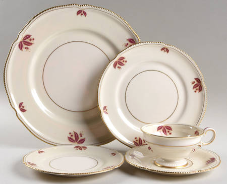 Jubilee 5 Piece Place Setting