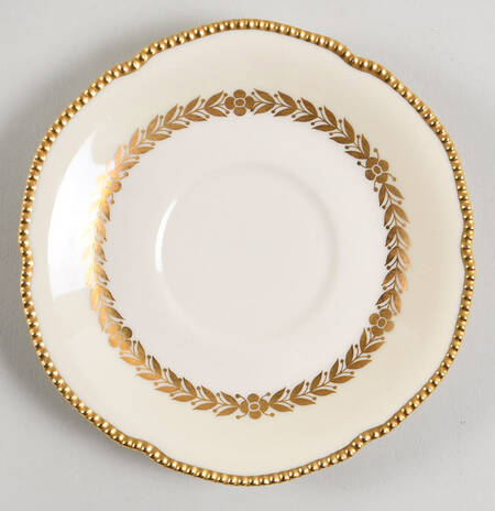 Laurel Saucer