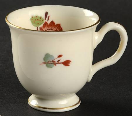 Lotus Footed Demitasse Cup