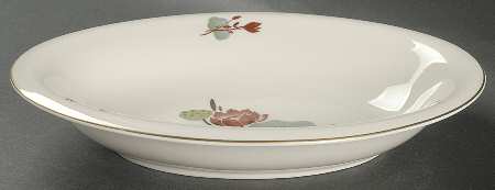 Lotus 10" Oval Vegetable Bowl