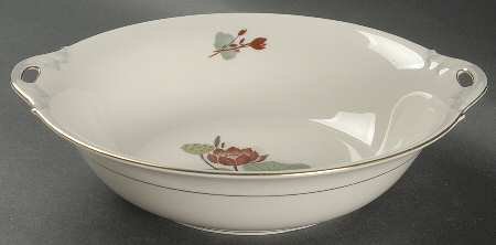 Lotus 9" Round Vegetable Bowl