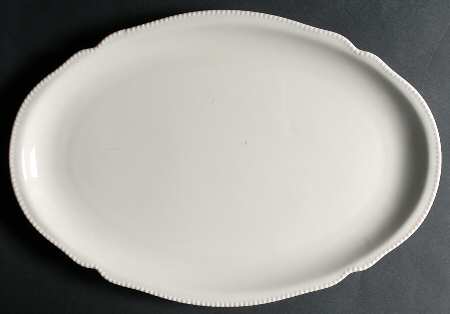Pearl White 19" Oval Serving Platter