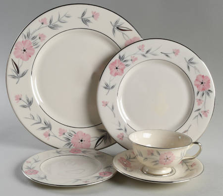 Priscilla (Platinum Trim) 5 Piece Place Setting by Castleton (USA)