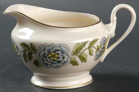 Ravenna Creamer