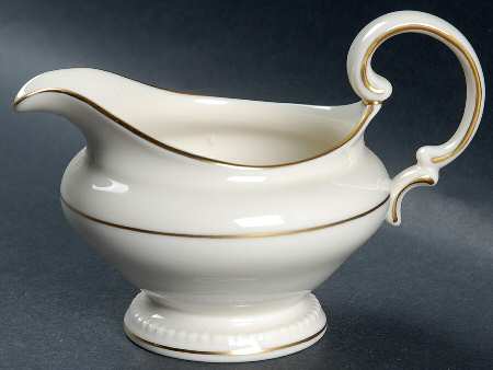 Regal (1 Gold Inner Ring) Creamer