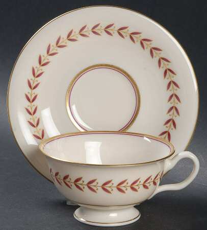 Regina Footed Cup & Saucer Set
