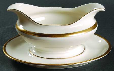 Savoy Gravy Boat with Attached Underplate
