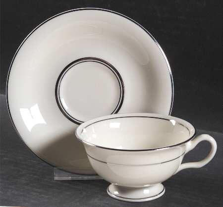 Severn Footed Cup & Saucer Set