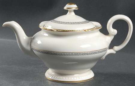 Sophisticate Teapot & Lid