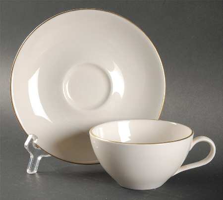 Symmetra (Gold) Flat Cup & Saucer Set