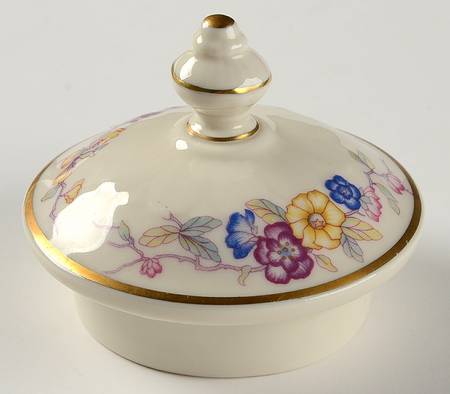Venetian Lid for Coffee Pot