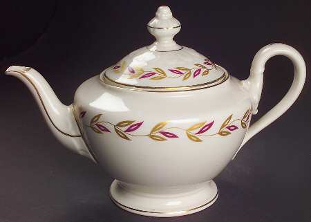 Victoria Teapot & Lid