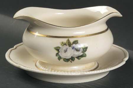 York Rose Gravy Boat with Attached Underplate