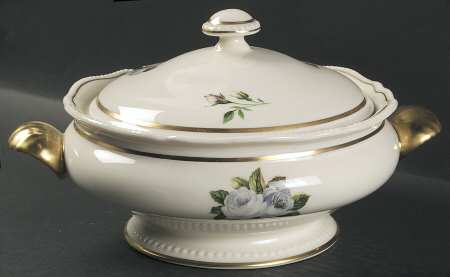 York Rose Round Covered Vegetable by Castleton (USA)