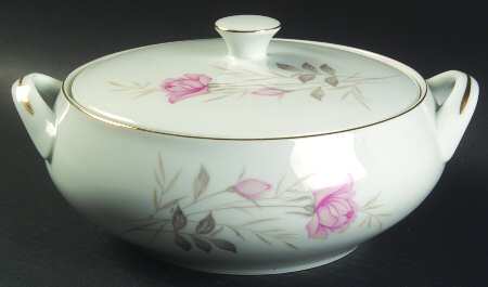 American Rose Round Covered Vegetable
